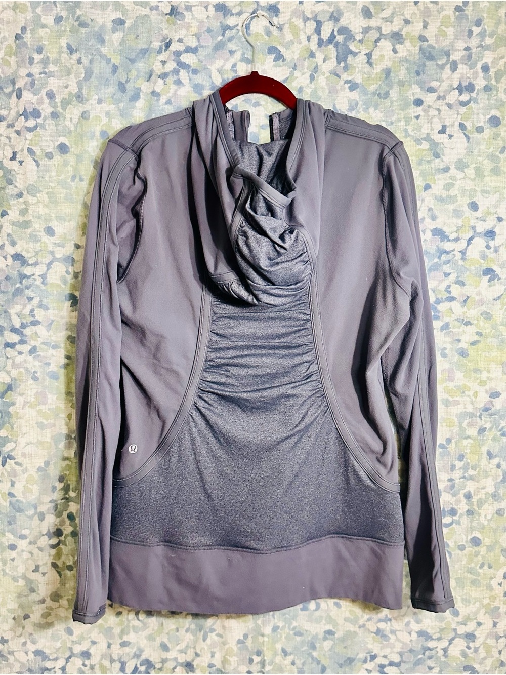 Lululemon Pure Balance Jacket Gray Ruched Hooded Full Zip - Picture 3 of 6